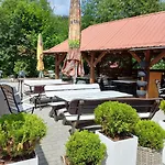 Bed & Breakfast Harmont Montis- Dawna Zajacowka- Idealna Lokalizacja - Lesna Enklawa W Centrum Miasta! Sauna, Masaze, Zabiegi Spa! Szklarska Poręba