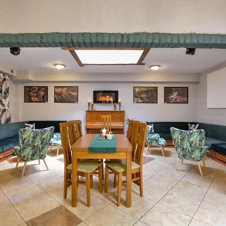 Harmont Montis- Dawna Zajacowka- Idealna Lokalizacja - Lesna Enklawa W Centrum Miasta! Sauna, Masaze, Zabiegi Spa! Couette-café Szklarska Poreba