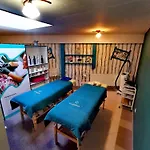 Bed & Breakfast Harmont Montis- Dawna Zajacowka- Idealna Lokalizacja - Lesna Enklawa W Centrum Miasta! Sauna, Masaze, Zabiegi Spa! Sklářská Poruba