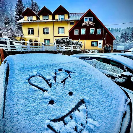Oda ve Kahvaltı Harmont Montis- Dawna Zajacowka- Idealna Lokalizacja - Lesna Enklawa W Centrum Miasta! Sauna, Masaze, Zabiegi Spa!