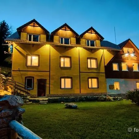 Harmont Montis- Dawna Zajacowka- Idealna Lokalizacja - Lesna Enklawa W Centrum Miasta! Sauna, Masaze, Zabiegi Spa! Oda ve Kahvaltı 3*