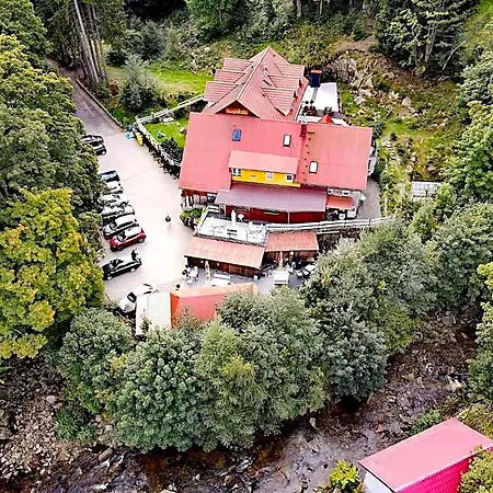 Frühstückspension Harmont Montis- Dawna Zajacowka- Idealna Lokalizacja - Lesna Enklawa W Centrum Miasta! Sauna, Masaze, Zabiegi Spa!