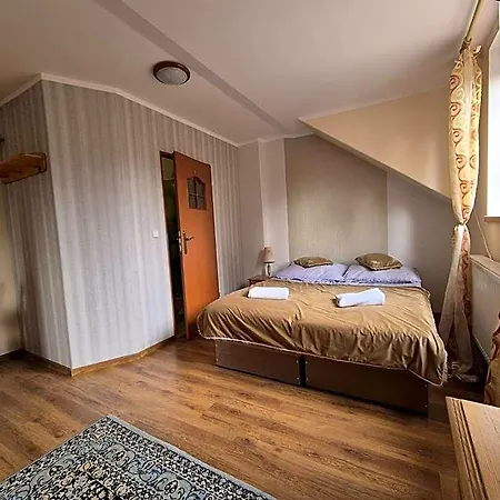 Frühstückspension Harmont Montis- Dawna Zajacowka- Idealna Lokalizacja - Lesna Enklawa W Centrum Miasta! Sauna, Masaze, Zabiegi Spa! Schreiberhau