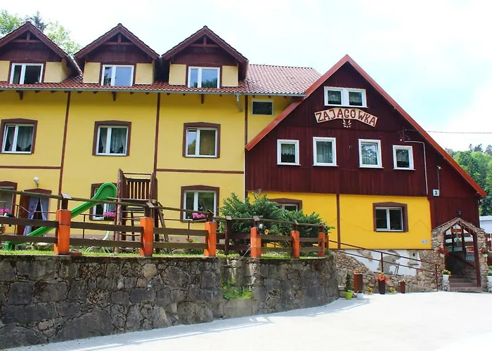 Bed & Breakfast Harmont Montis- Dawna Zajacowka- Idealna Lokalizacja - Lesna Enklawa W Centrum Miasta! Sauna, Masaze, Zabiegi Spa! Szklarska Poręba