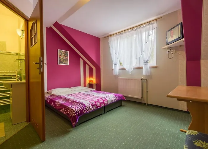 Harmont Montis- Dawna Zajacowka- Idealna Lokalizacja - Lesna Enklawa W Centrum Miasta! Sauna, Masaze, Zabiegi Spa! Bed & Breakfast