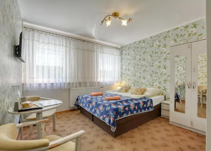 Harmont Montis- Dawna Zajacowka- Idealna Lokalizacja - Lesna Enklawa W Centrum Miasta! Sauna, Masaze, Zabiegi Spa! Bed & Breakfast Szklarska Poręba