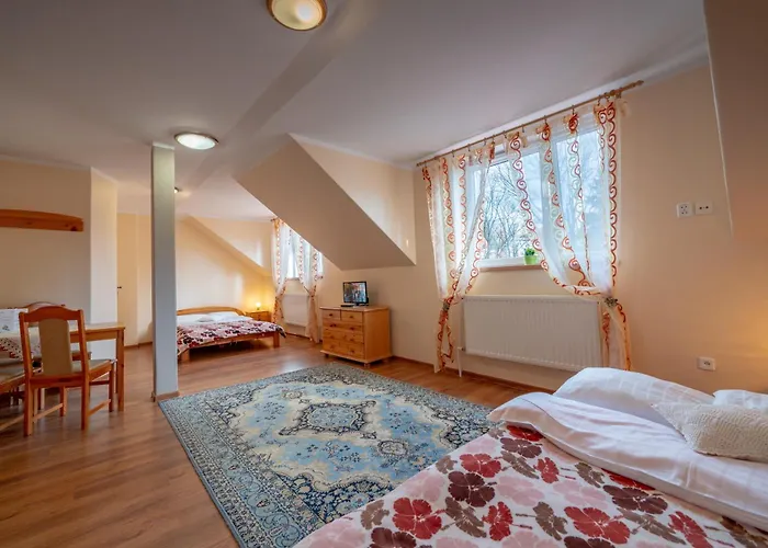 Harmont Montis- Dawna Zajacowka- Idealna Lokalizacja - Lesna Enklawa W Centrum Miasta! Sauna, Masaze, Zabiegi Spa!