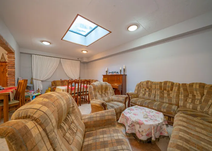 Bed & Breakfast Harmont Montis- Dawna Zajacowka- Idealna Lokalizacja - Lesna Enklawa W Centrum Miasta! Sauna, Masaze, Zabiegi Spa! 3*